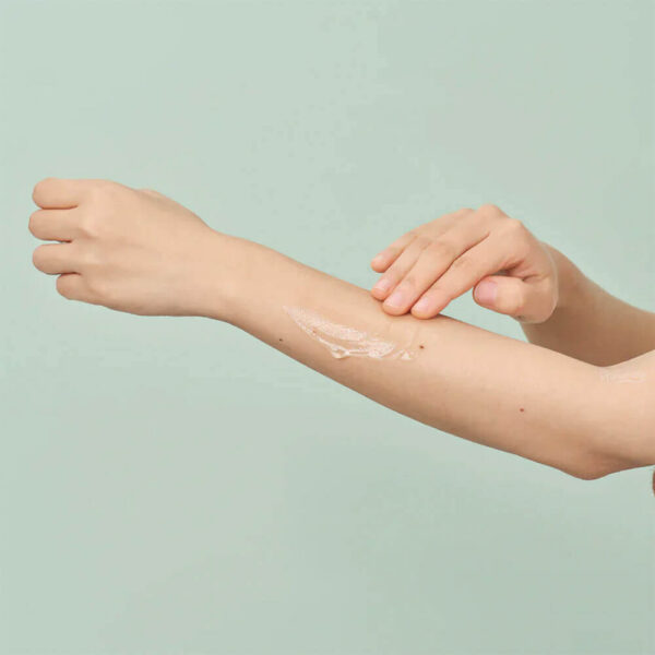 Round-Lab-Mugwort-Calming-Soothing-Gel2_idakorea